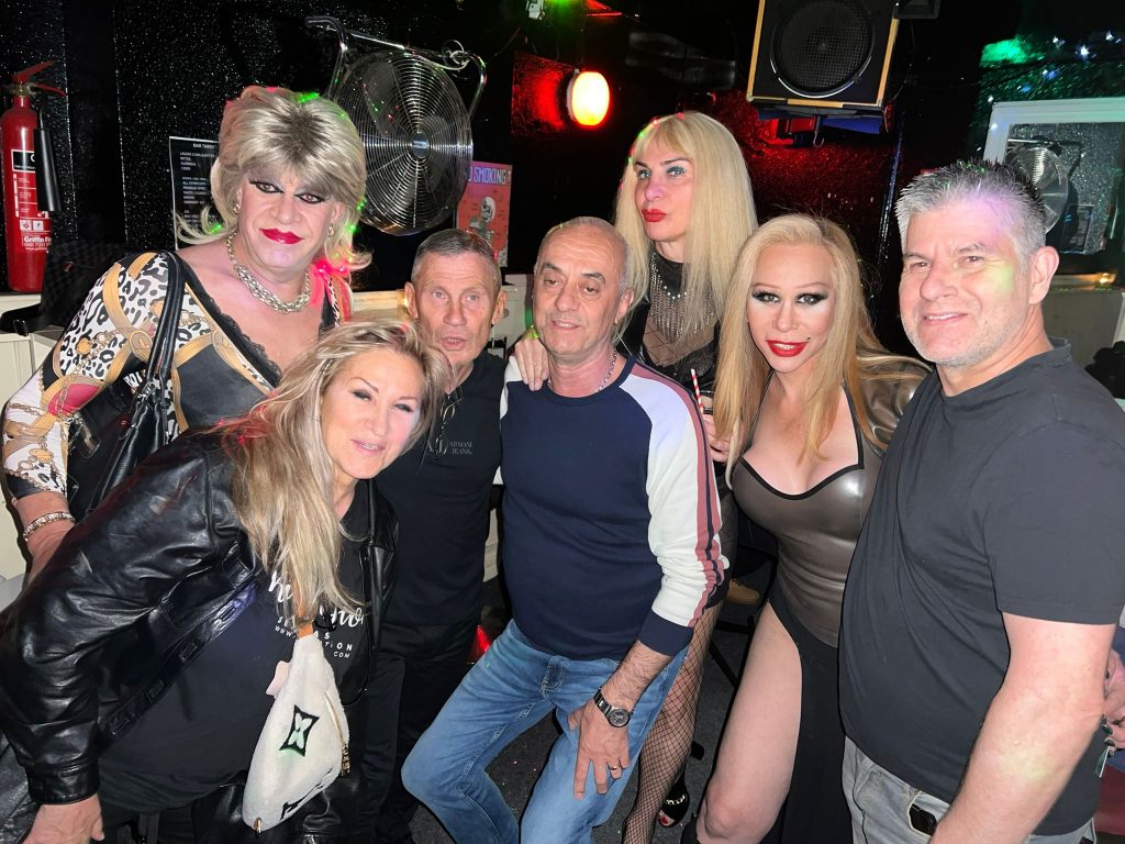 Home - Teds Place - Gay bar Fulham London